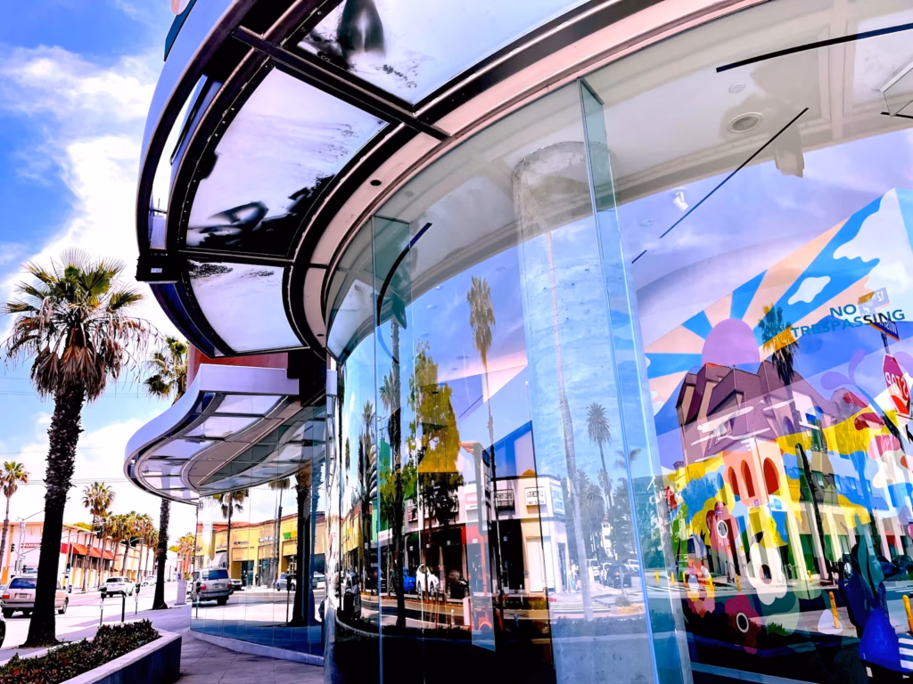 <a target='_blank' href='https://hmvcgallery.com/product/wilshire-reflection/'>Karen Safer - Wilshire Reflection
